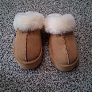 BearPaw Platform Slippers - 6W